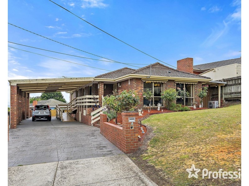 6 Chirnside Drive, Chirnside Park VIC 3116