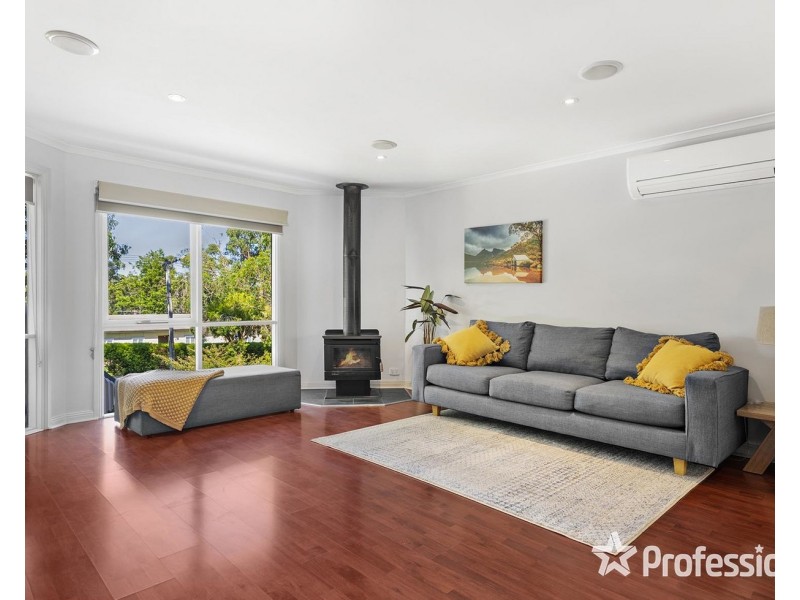 27 David Road, Lilydale VIC 3140