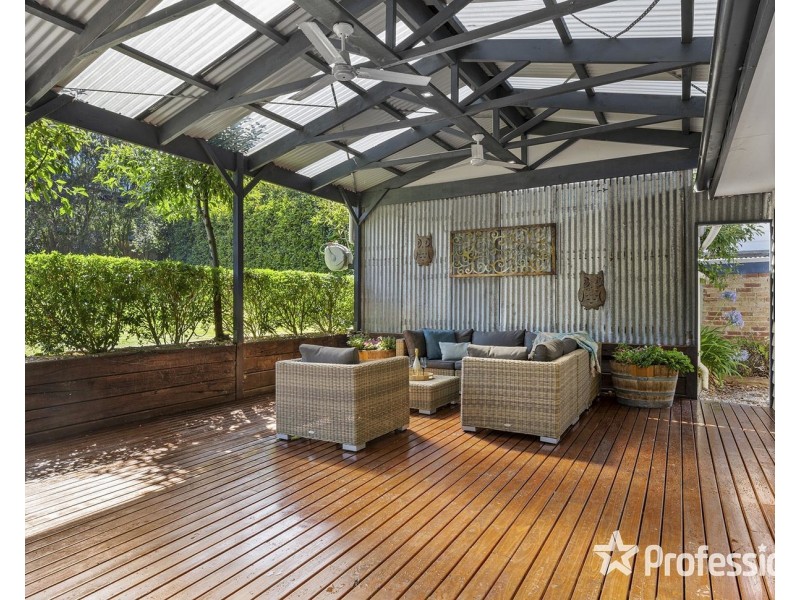 27 David Road, Lilydale VIC 3140