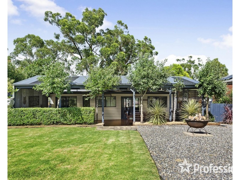 27 David Road, Lilydale VIC 3140