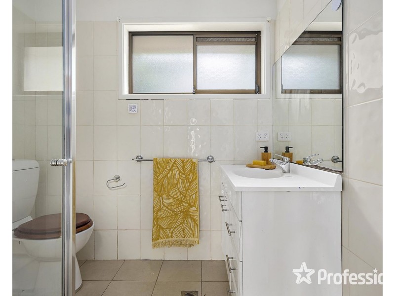 1/75 Cave Hill Road, Lilydale VIC 3140