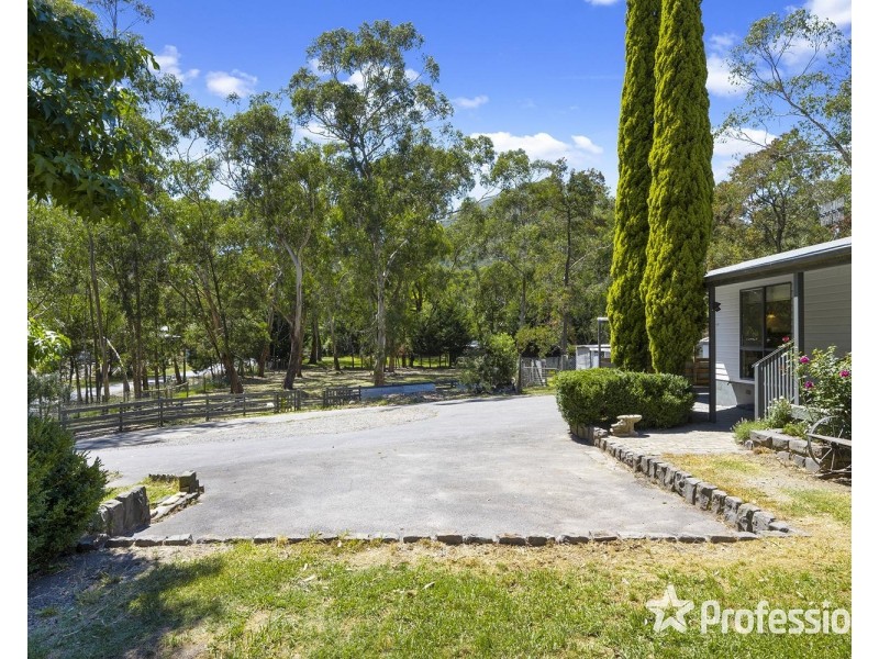 36 Juliet Avenue, Healesville VIC 3777