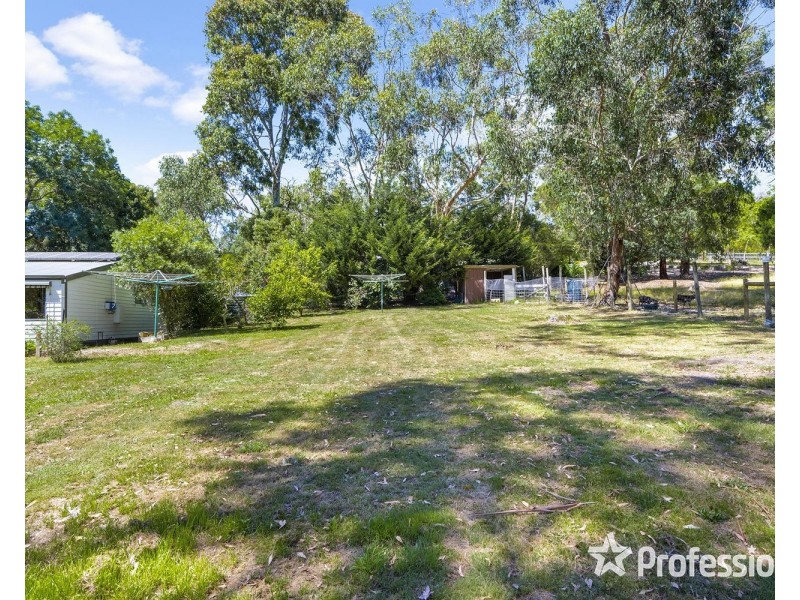 36 Juliet Avenue, Healesville VIC 3777