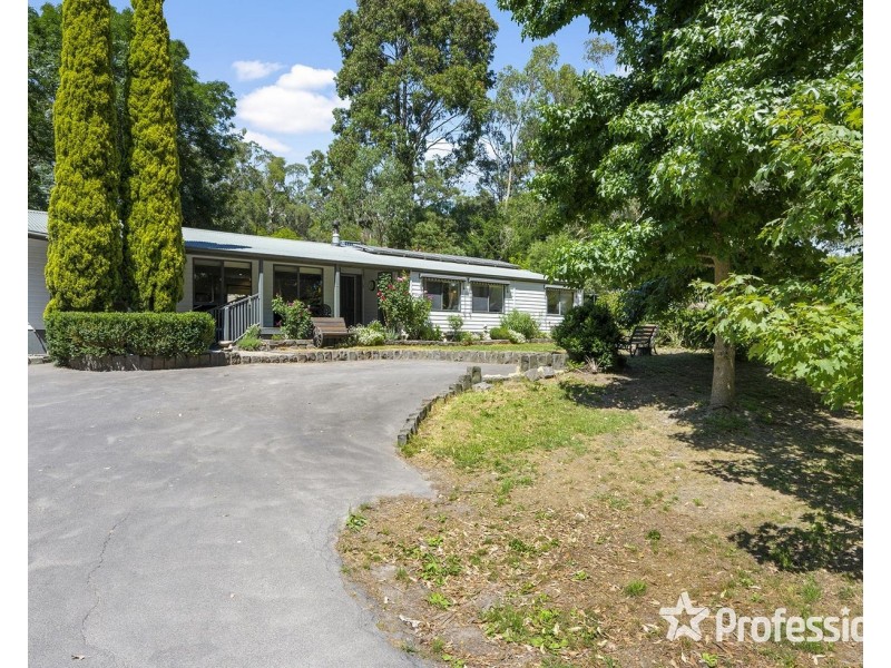 36 Juliet Avenue, Healesville VIC 3777