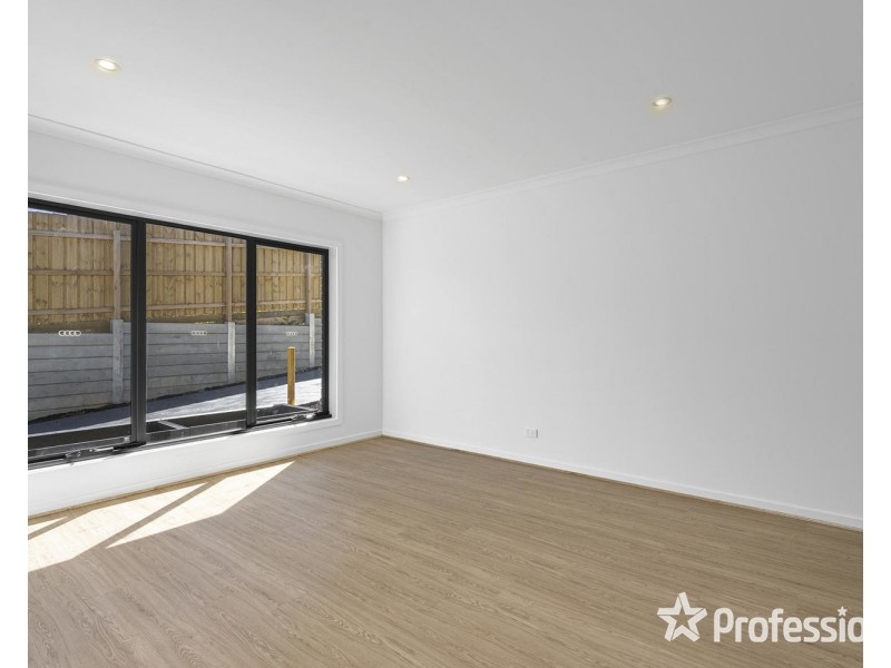 4/19 Maroondah (Assunta Place) Highway, Lilydale VIC 3140