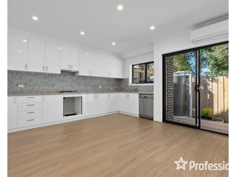 4/19 Maroondah (Assunta Place) Highway, Lilydale VIC 3140