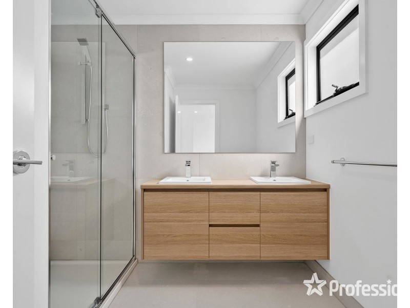 4/19 Maroondah (Assunta Place) Highway, Lilydale VIC 3140