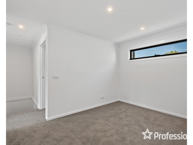 4/19 Maroondah (Assunta Place) Highway, Lilydale VIC 3140