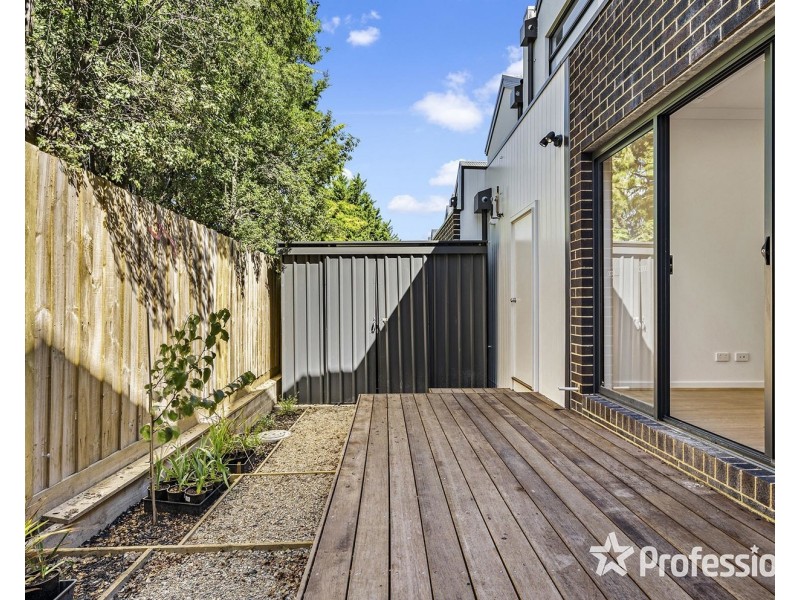 4/19 Maroondah (Assunta Place) Highway, Lilydale VIC 3140