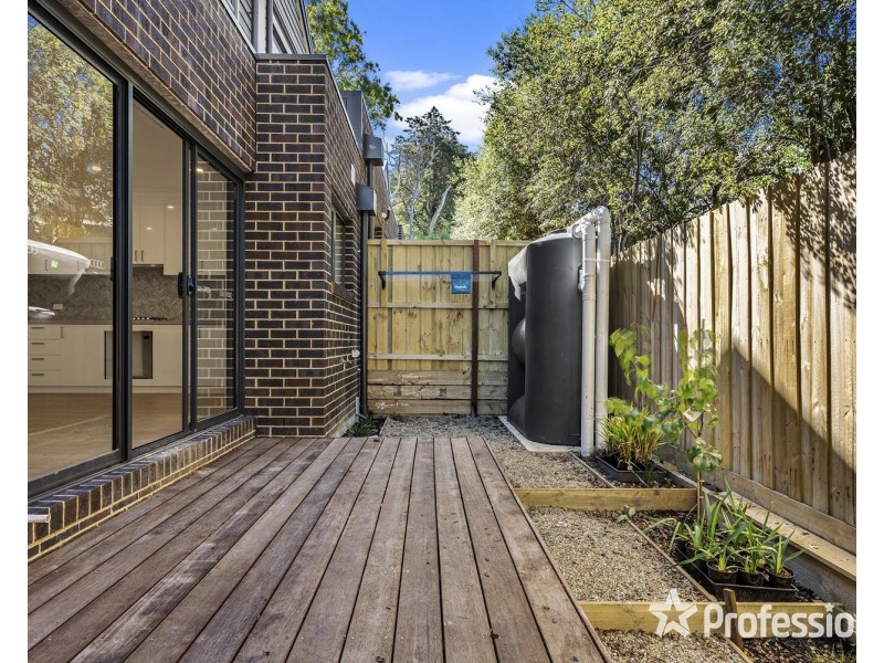 4/19 Maroondah (Assunta Place) Highway, Lilydale VIC 3140