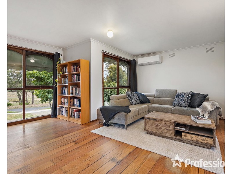 26 Connors Flat Road, Wandin North VIC 3139