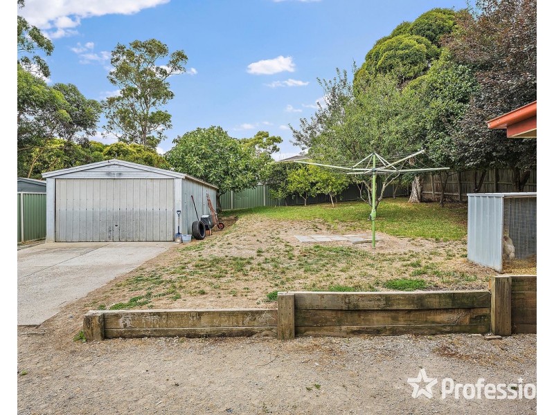 26 Connors Flat Road, Wandin North VIC 3139
