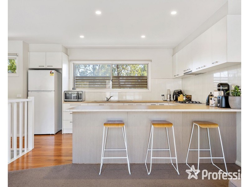 20 Snowball Avenue, Mount Evelyn VIC 3796