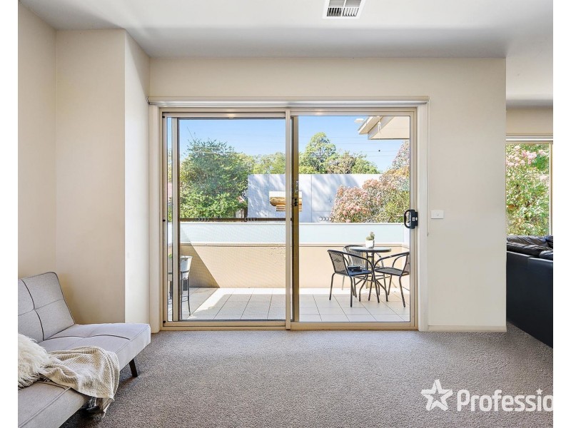 20 Snowball Avenue, Mount Evelyn VIC 3796