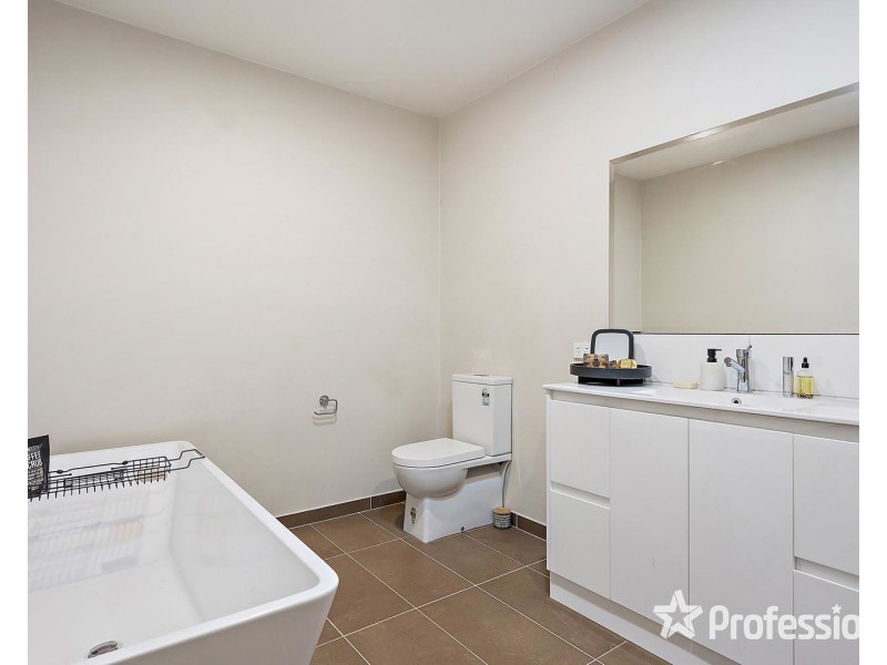 20 Snowball Avenue, Mount Evelyn VIC 3796