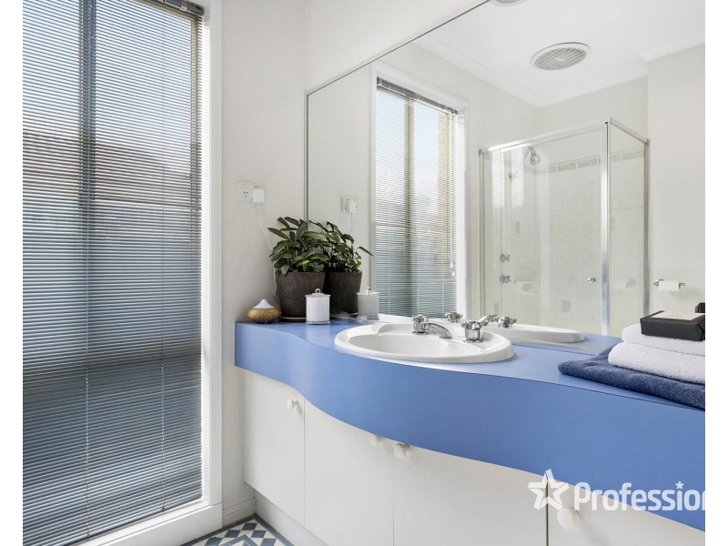 23 Glencoe Place, Lilydale VIC 3140