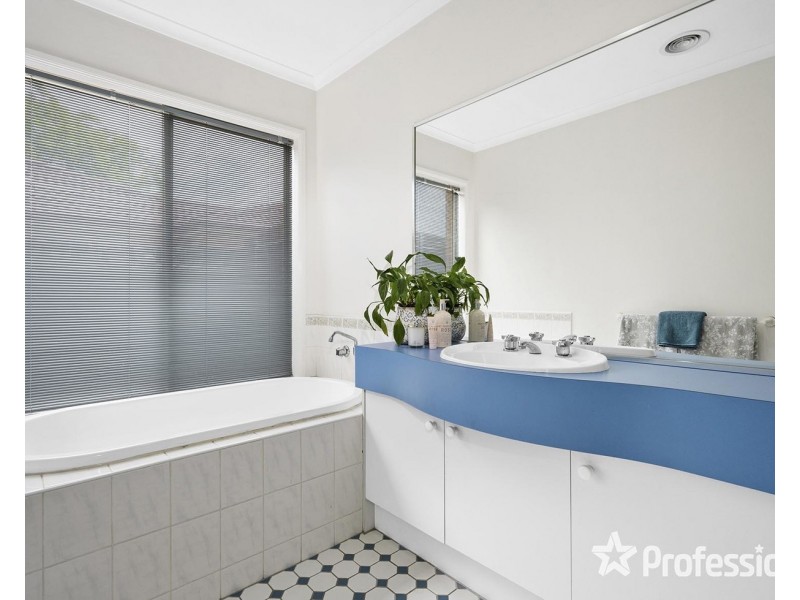 23 Glencoe Place, Lilydale VIC 3140