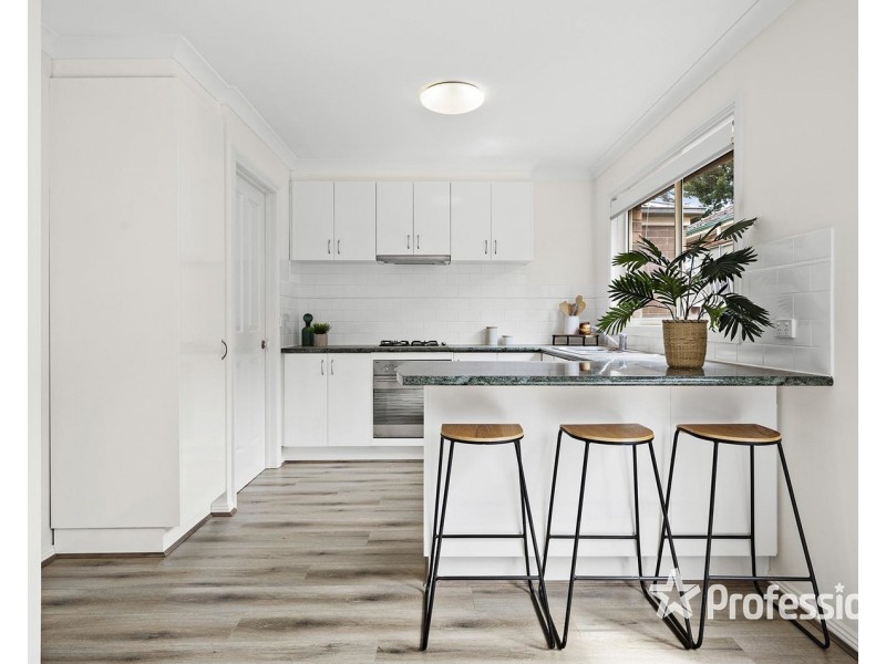 4/59 Old Melbourne Road, Chirnside Park VIC 3116