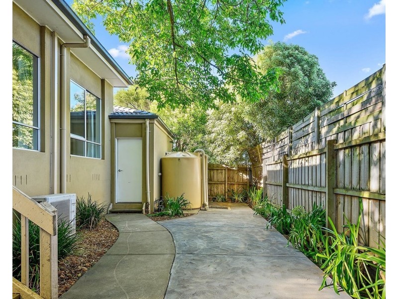 256a Dorset Road, Croydon VIC 3136