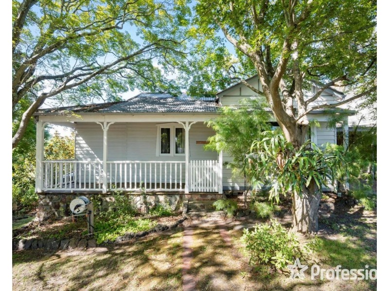 24 Bailey Road, Mount Evelyn VIC 3796
