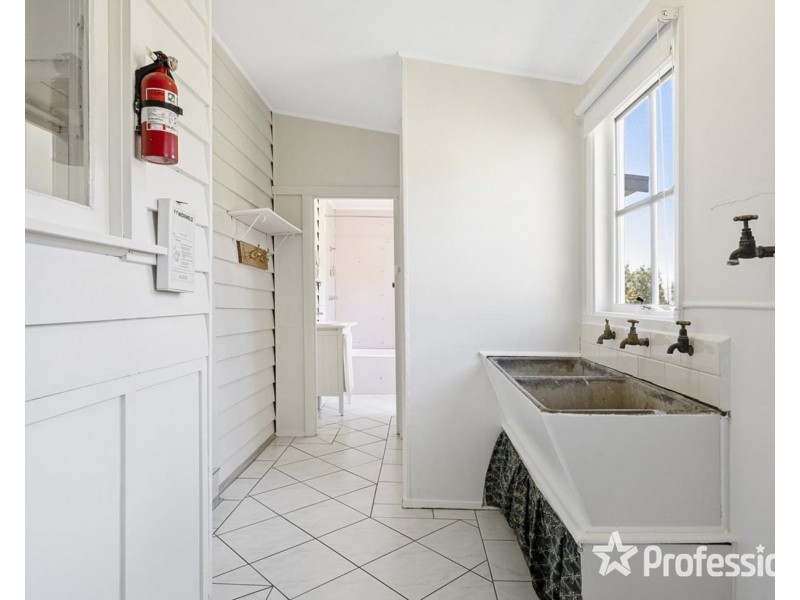 24 Bailey Road, Mount Evelyn VIC 3796