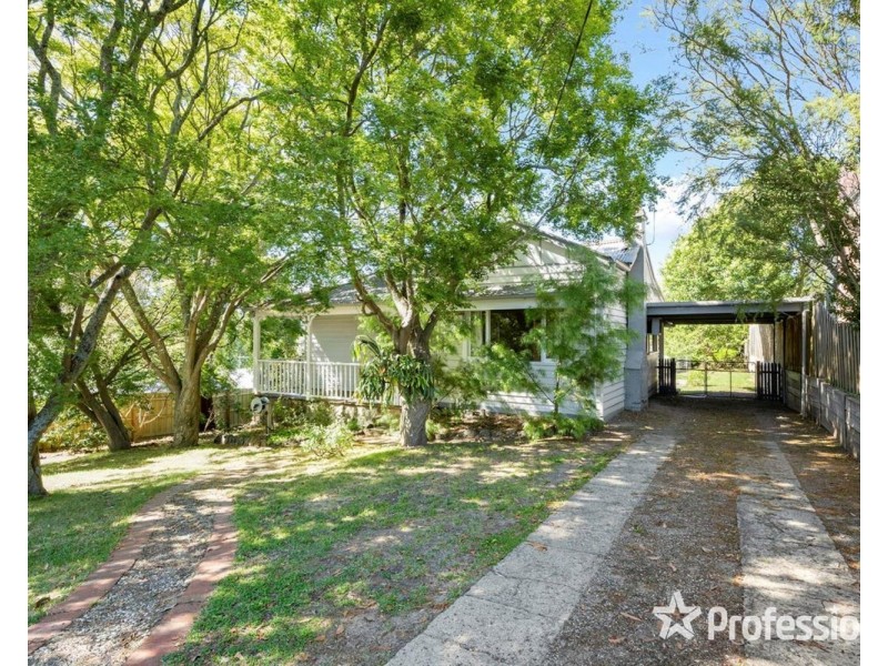 24 Bailey Road, Mount Evelyn VIC 3796