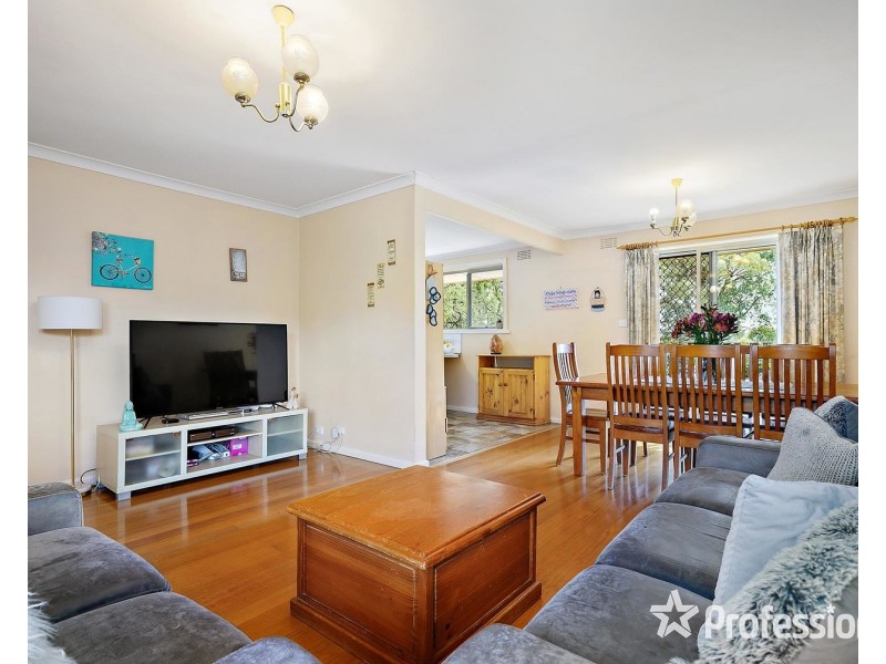 171 Manchester Road, Mooroolbark VIC 3138
