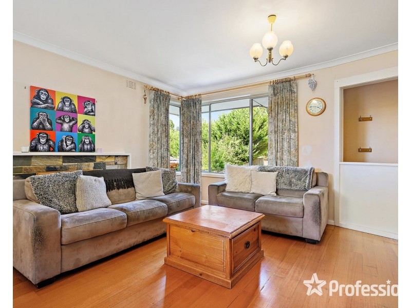 171 Manchester Road, Mooroolbark VIC 3138