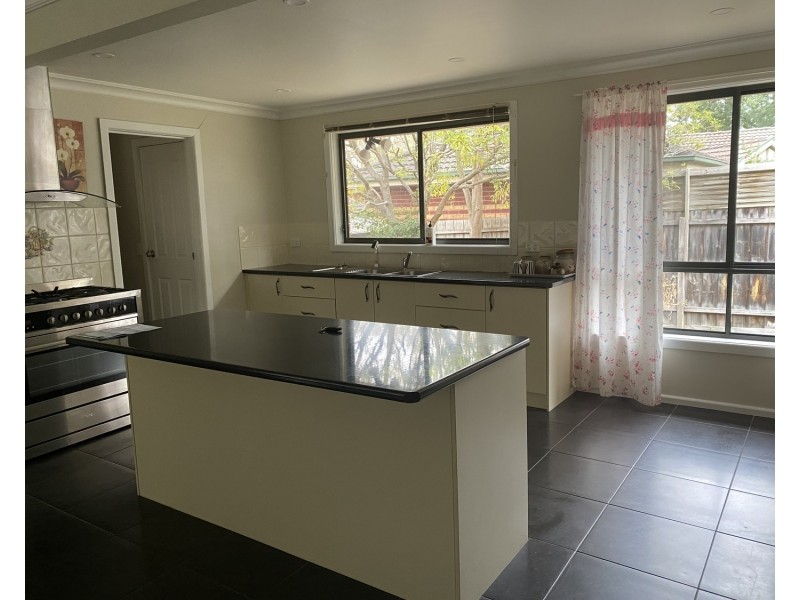 1/38 Sherlock Road, Croydon VIC 3136