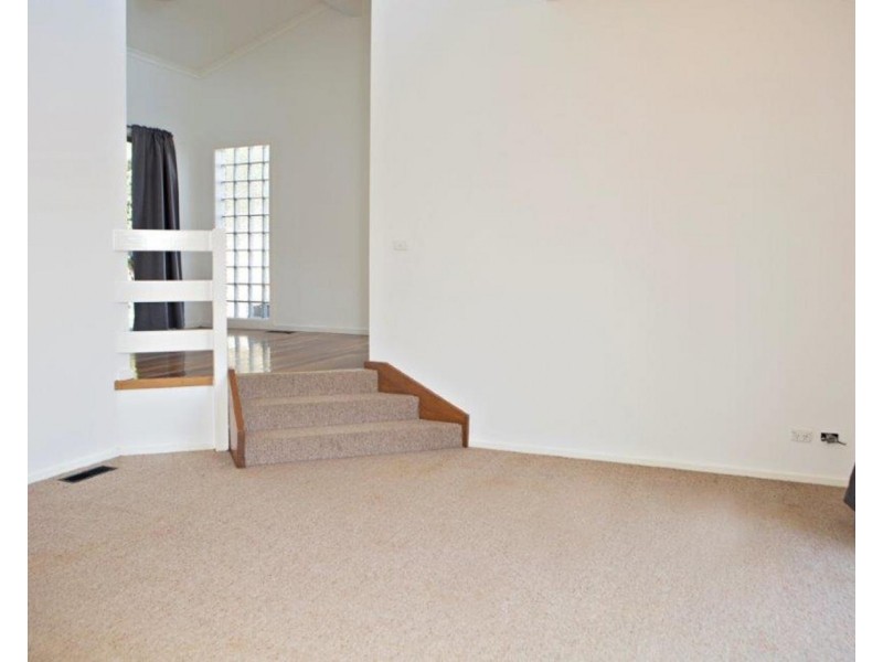 15 Graneby Rise, Mount Evelyn VIC 3796