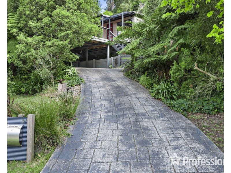 61 Forge Road, Mount Evelyn VIC 3796