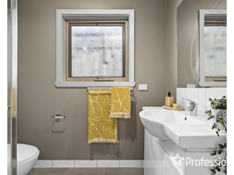 11a View Street, Croydon VIC 3136
