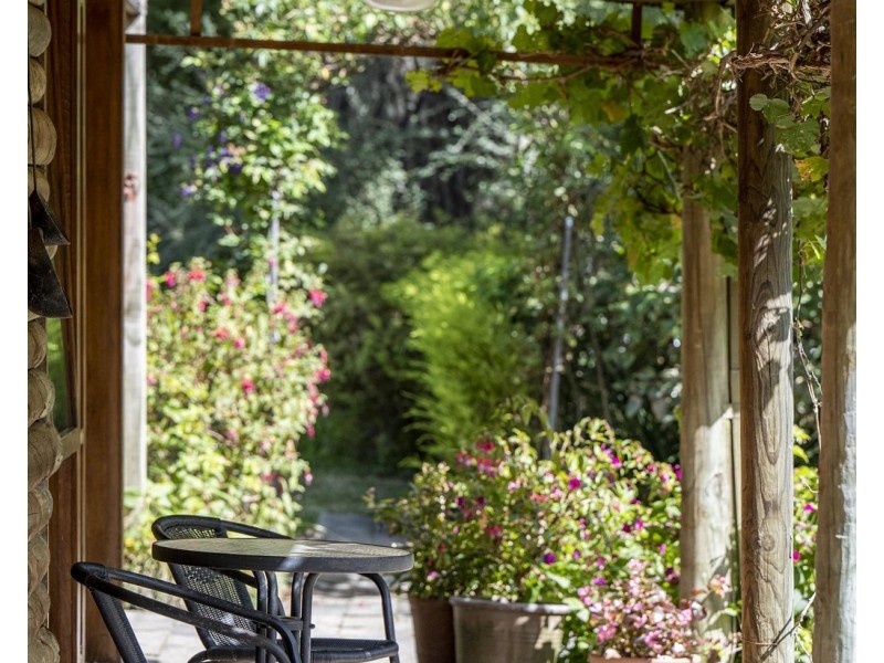 1A Centre Grove, Healesville VIC 3777