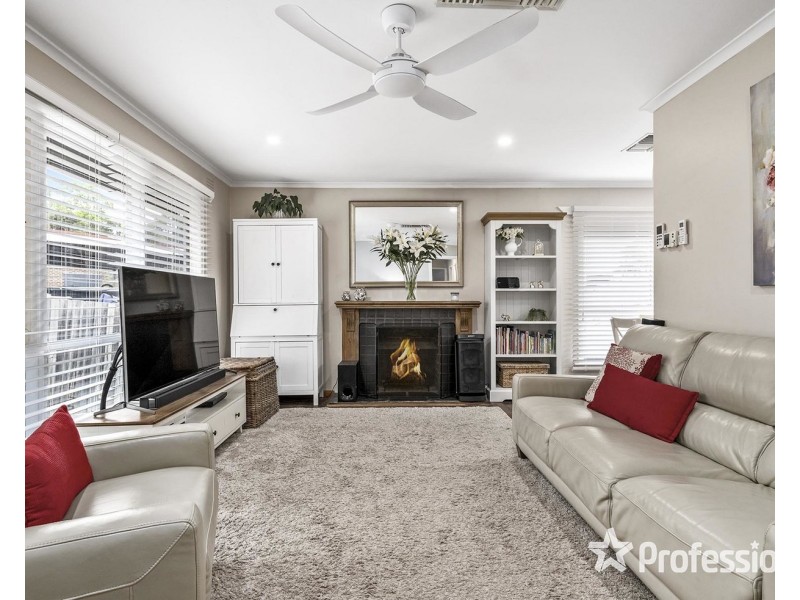 7 Carawa Street, Mooroolbark VIC 3138