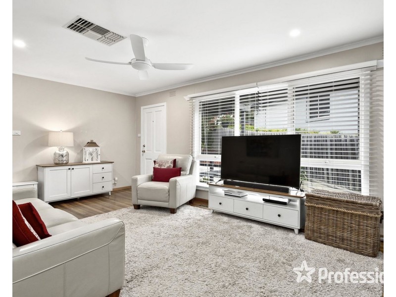 7 Carawa Street, Mooroolbark VIC 3138
