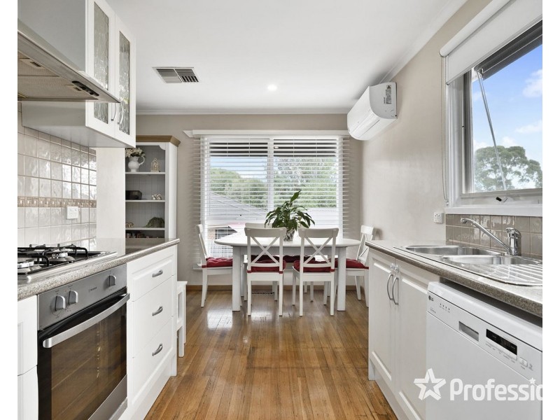 7 Carawa Street, Mooroolbark VIC 3138