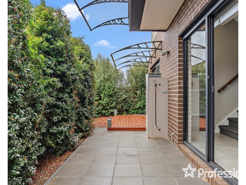6 Alanah Close, Lilydale VIC 3140