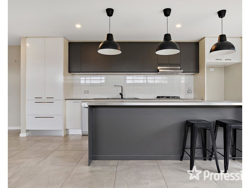 6 Alanah Close, Lilydale VIC 3140
