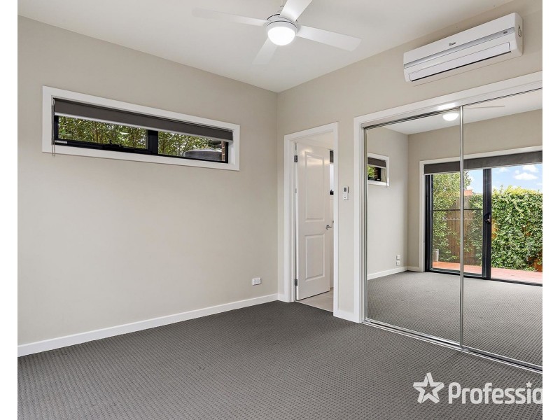 6 Alanah Close, Lilydale VIC 3140