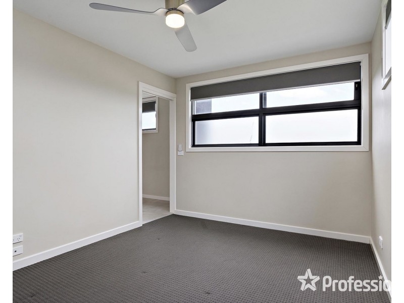 6 Alanah Close, Lilydale VIC 3140