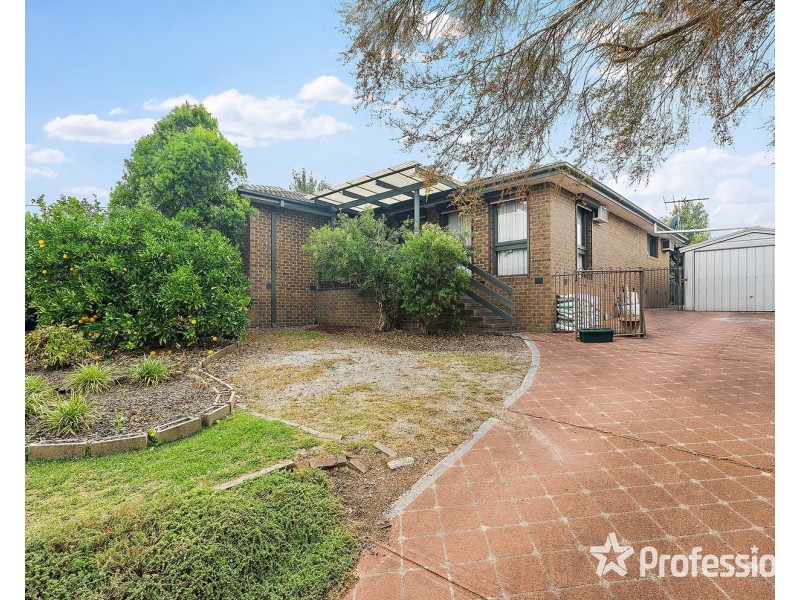 82 Cave Hill Road, Lilydale VIC 3140