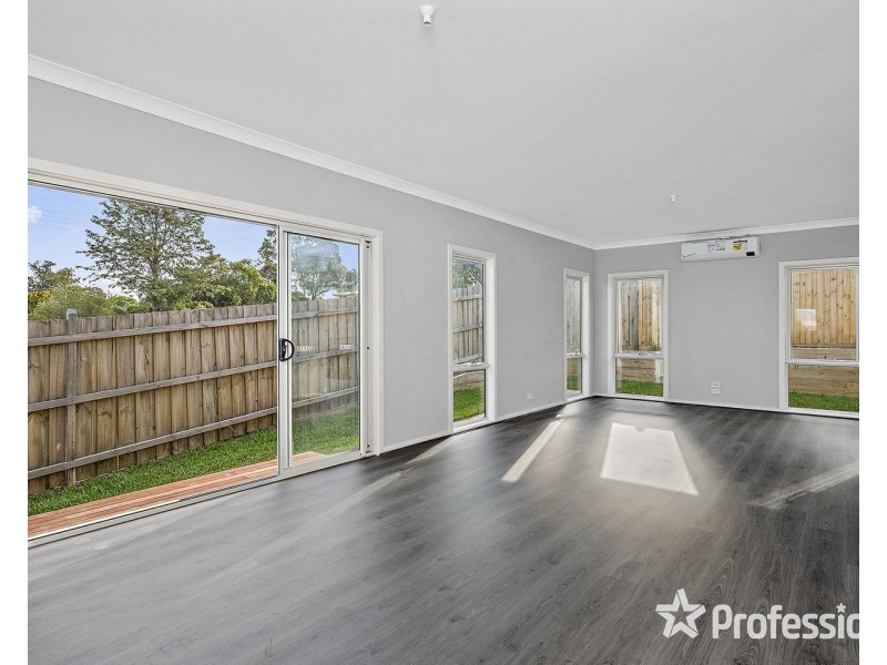 2 St James Terrace, Yarra Glen VIC 3775