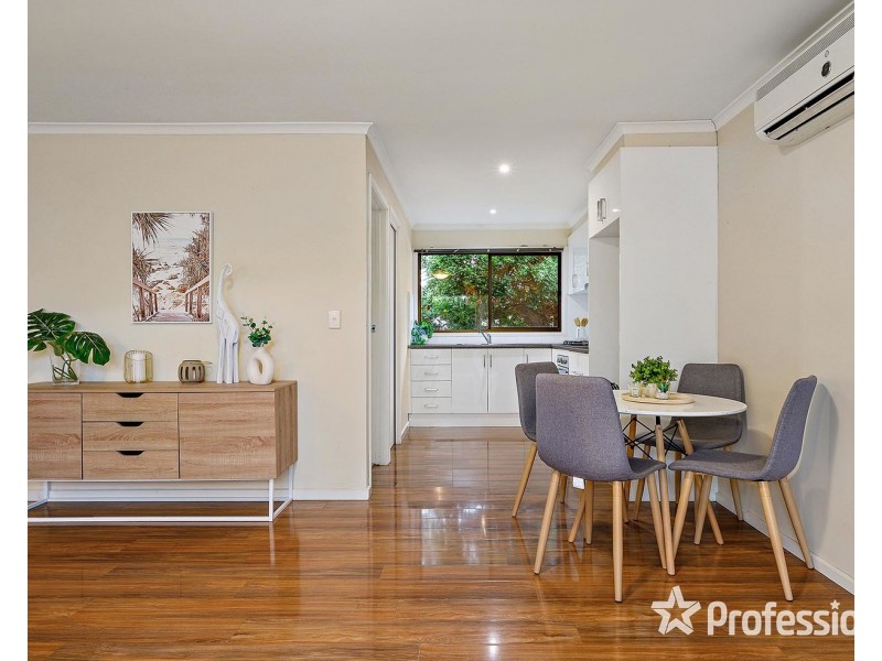 2/75 Cave Hill Road, Lilydale VIC 3140