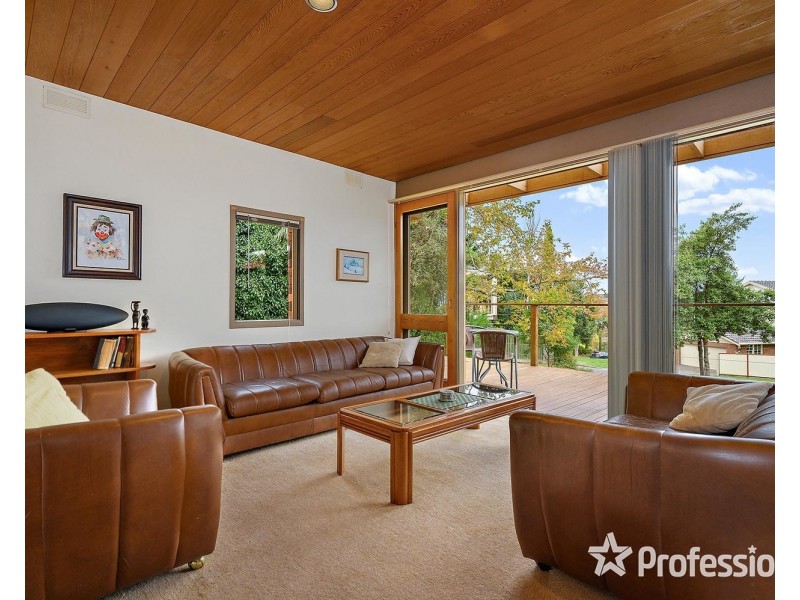 5 Cotswold Court, Chirnside Park VIC 3116