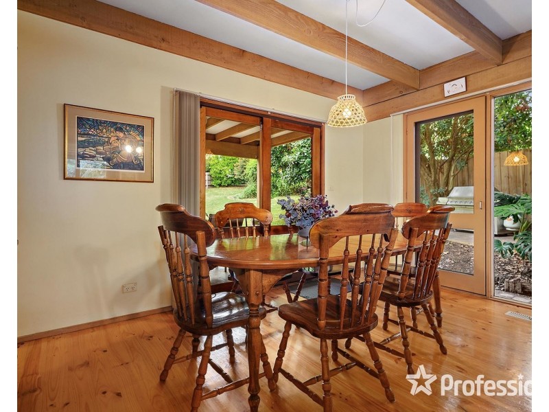 5 Cotswold Court, Chirnside Park VIC 3116