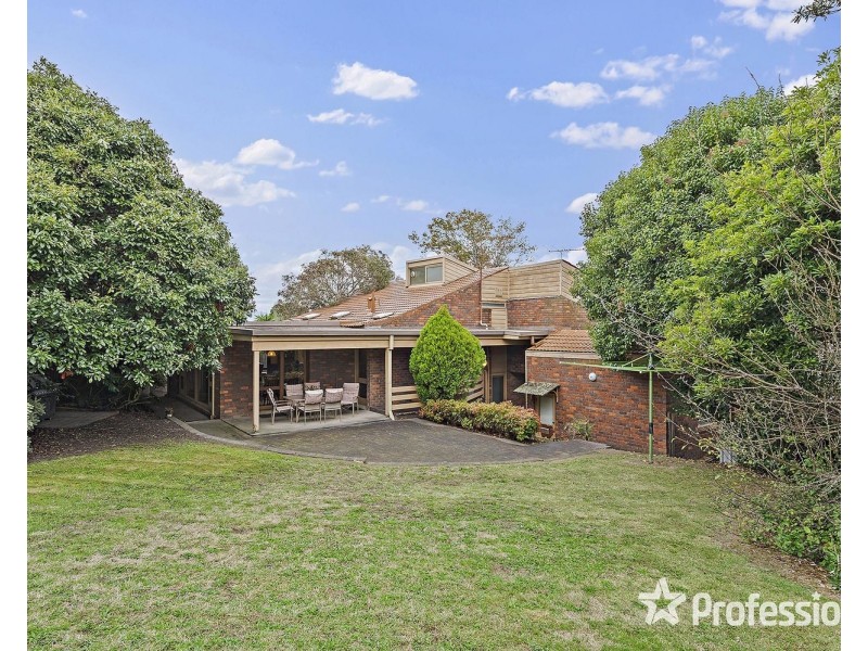 5 Cotswold Court, Chirnside Park VIC 3116