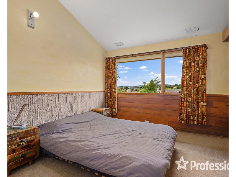 5 Cotswold Court, Chirnside Park VIC 3116