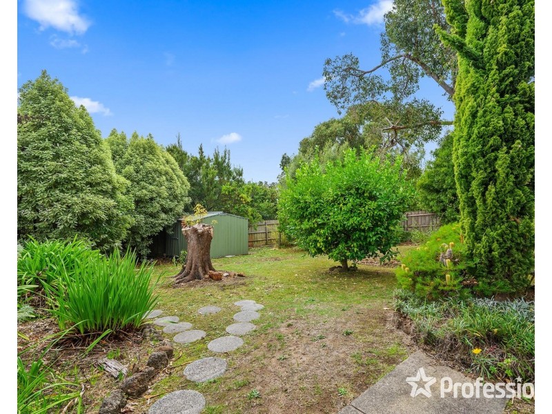 4 Brightwell Road, Lilydale VIC 3140
