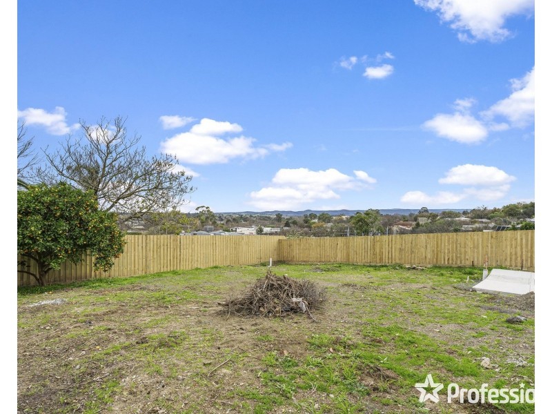 14a Deschamps Avenue, Lilydale VIC 3140