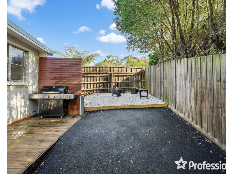 39 Russell Street, Mount Evelyn VIC 3796